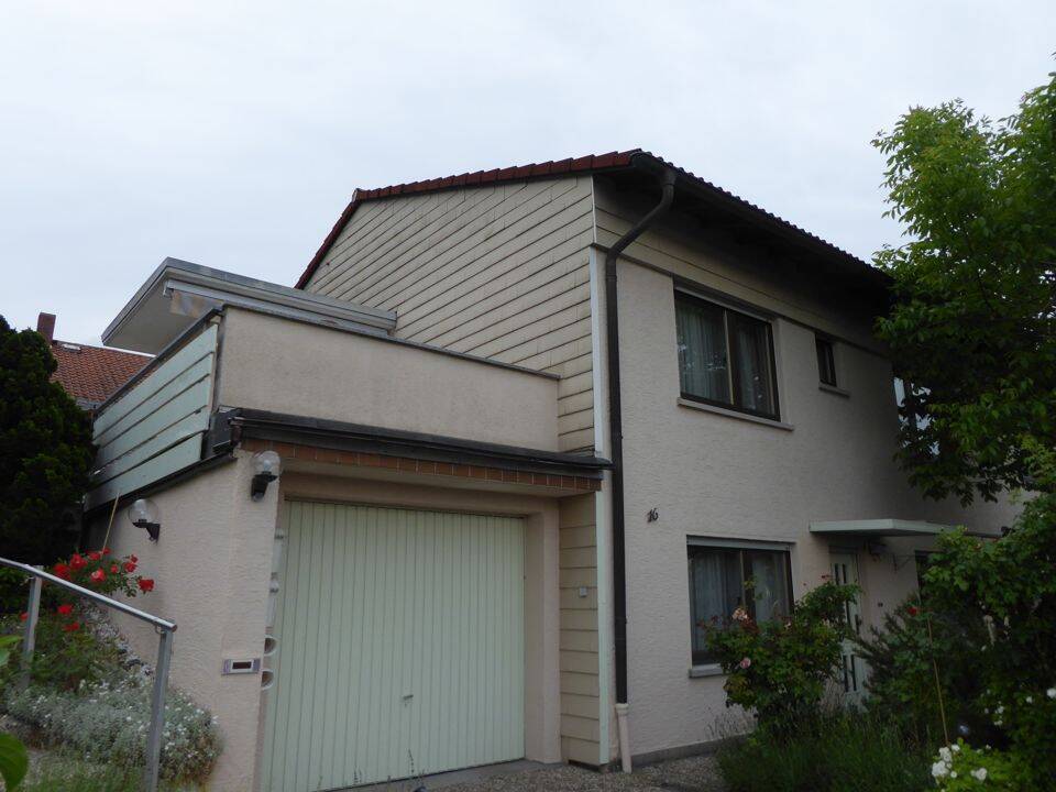 Großzügiges Einfamilienhaus mit Einliegerwohnung und vielfältigen Möglichkeiten in Rödgen!, 61231 Bad Nauheim