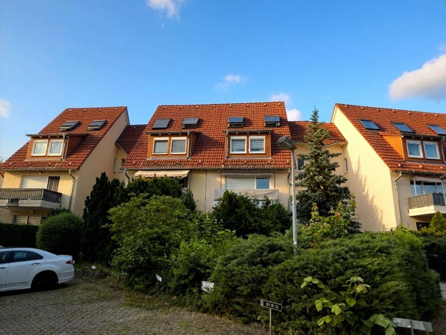 Vermietete 2-Raum-Maisonette-Wohnung mit Stellplatz, EBK sowie Tageslichtbad im Neubau!, 16562 Hohen Neuendorf