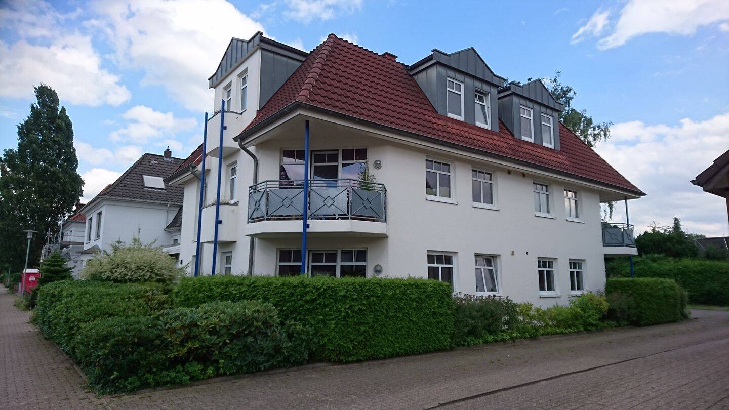 Wohnung in zentrumsnaher Lage – 2 Zimmer, Küche, Bad + Abstellraum ca. 56 m² im EG, Kellerraum und Stellplatz, 26123 Oldenburg (Oldb) (Bürgerfelde Donnerschwee Nadorst)