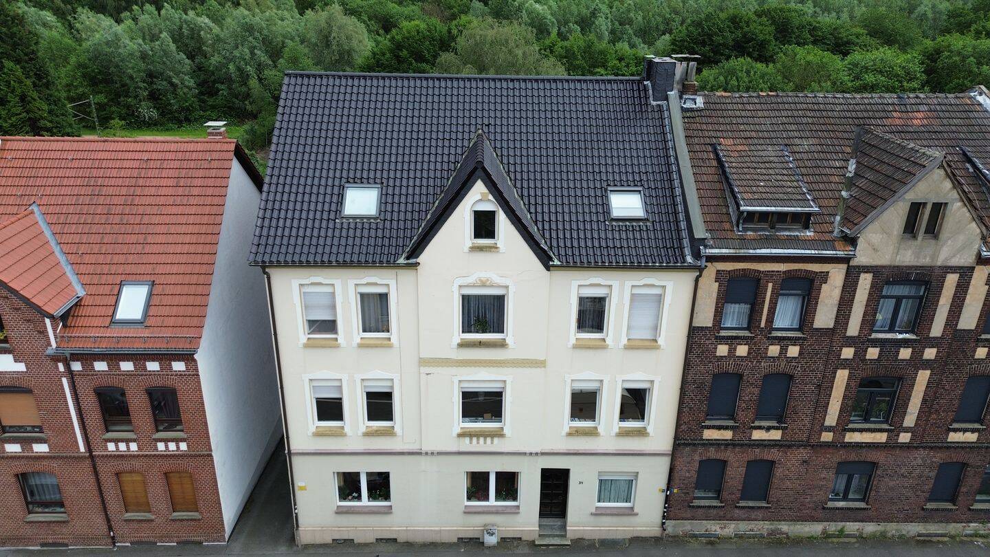 Mehrfamilienhaus mit Potenzial – Zuhause schaffen und gleichzeitig investieren, 44388 Dortmund
