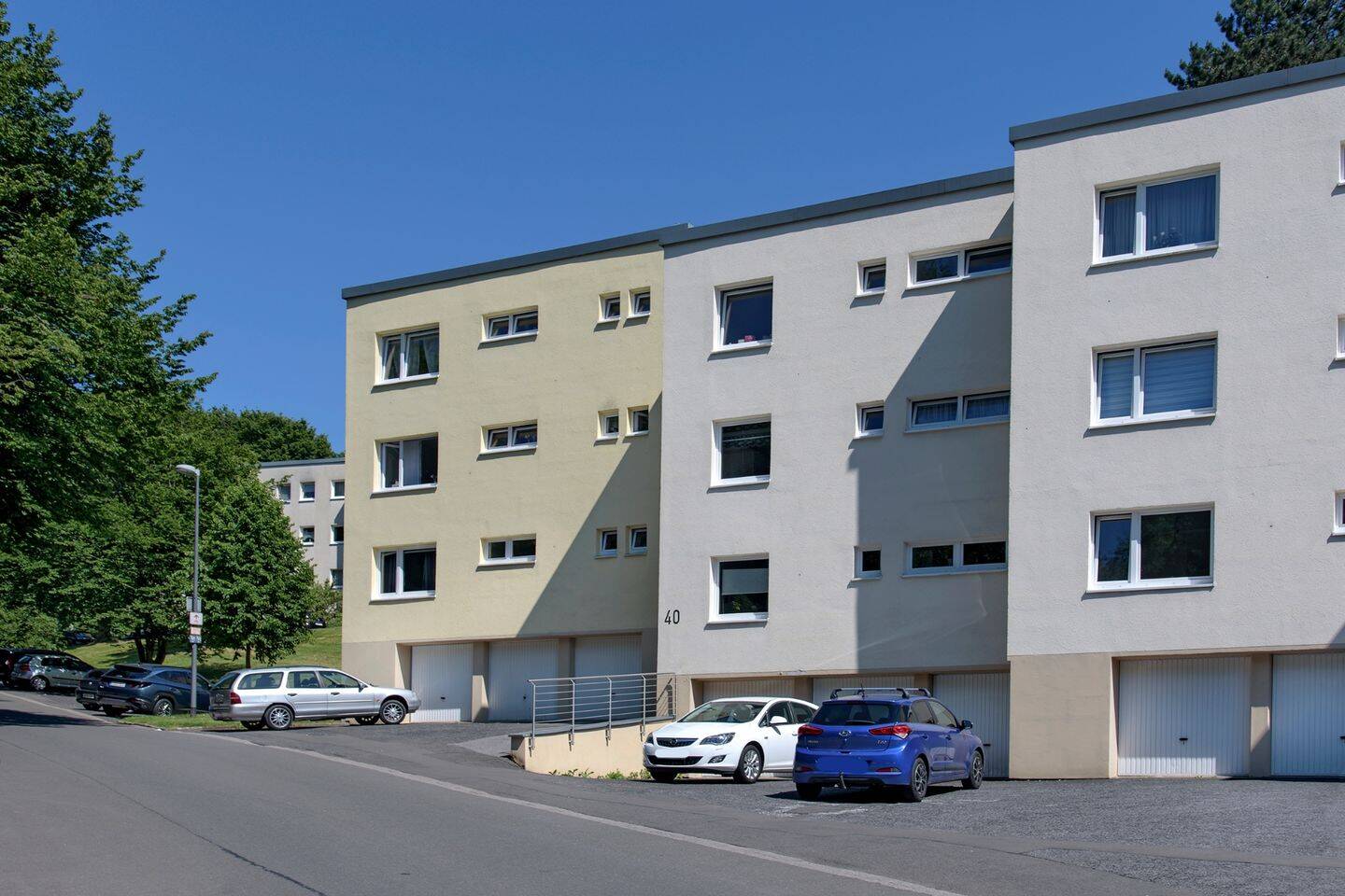 Moderne Wohnung mit Balkon, 42859 Remscheid (Innen Süd)