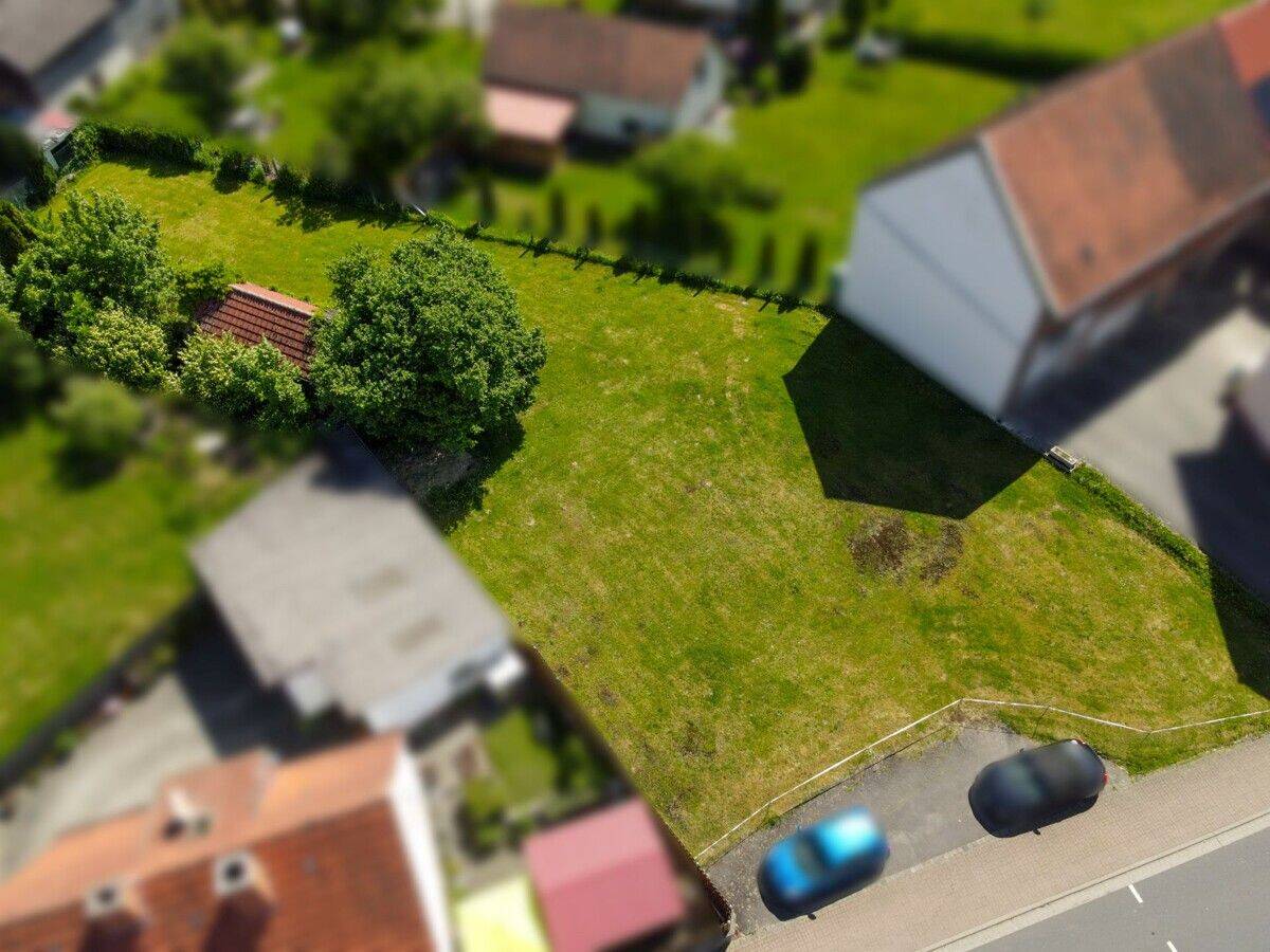 Verwirklichen Sie Ihren Wohntraum: Großzügiges Baugrundstück in Mittelkalbach, 36148 Kalbach