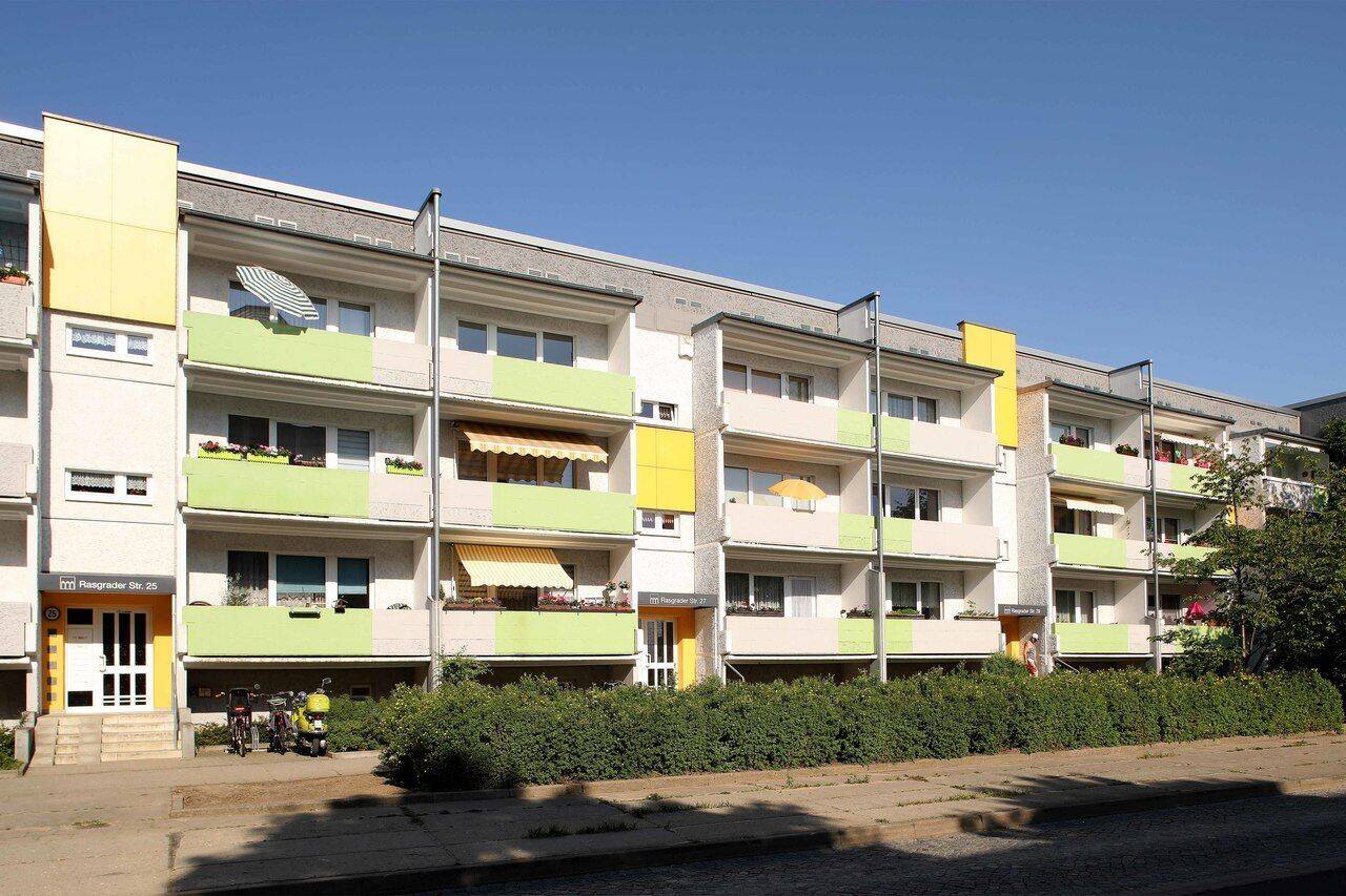 Perfekt … mit Balkon und in der 3. Etage!, 17034 Neubrandenburg