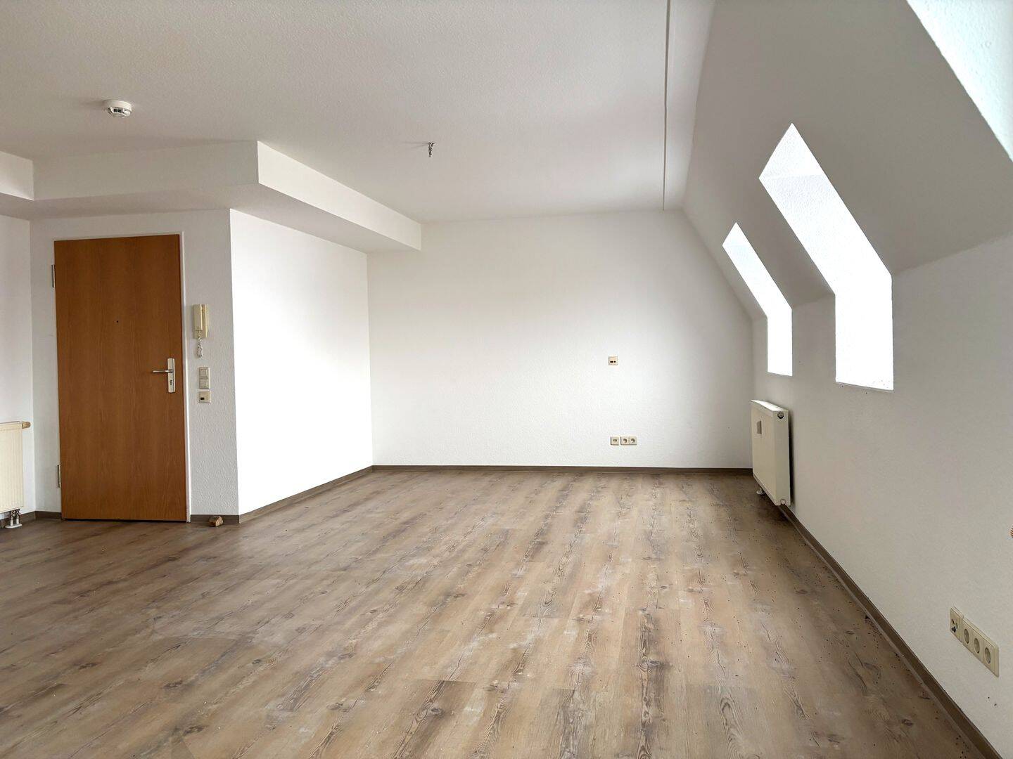FÜR SENIOREN // Charmante 1-Raum-Wohnung in Service-Wohnanlage für Senioren, 4129 Leipzig (Eutritzsch)
