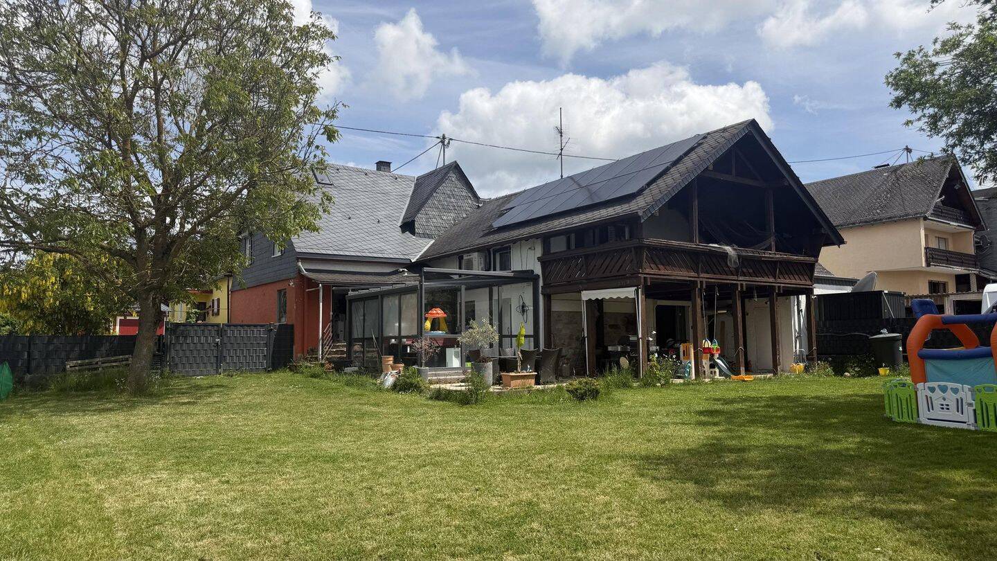 Provisionsfrei: Modernisiertes Einfamilienhaus mit PV, Smart Home und großem Garten, 55496 Argenthal