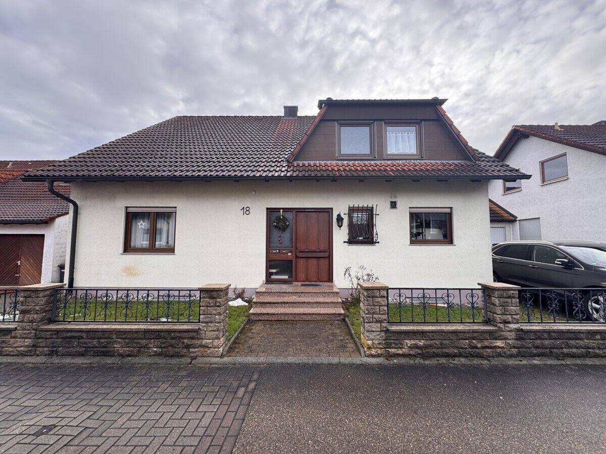 4-Zimmer-Wohnung in beliebter Crailsheimer Lage zur Miete, 74564 Crailsheim