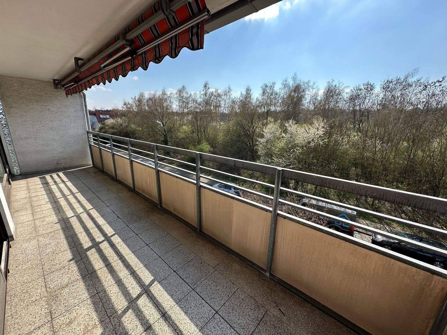 Tolle Wohnung – Super Kaufpreis – sofort einziehen, 63303 Dreieich
