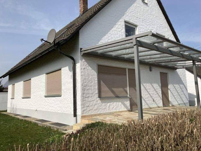 Schöne und ruhige 3-ZW mit Einbauküche, Terrasse, Garten – 91056 Erlangen-Hüttendorf, 91056 Erlangen