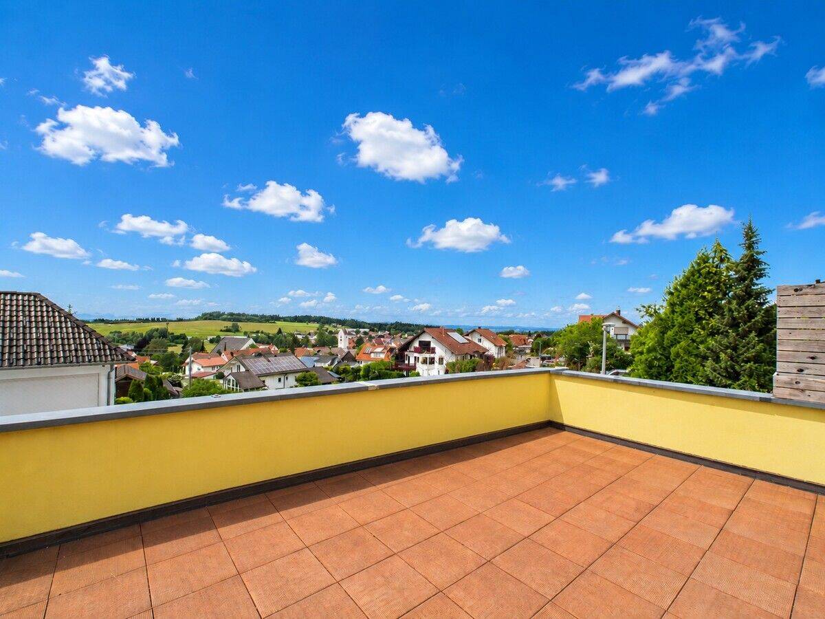 Hochwertig saniert – Exklusive 4-Zimmer-Wohnung mit Weitblick, 78586 Deilingen