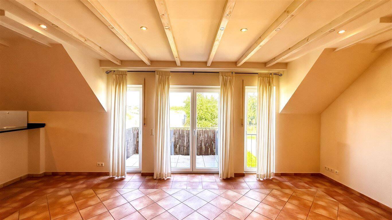Seltene Maisonette ETW im Zweifamilienhaus | Energieklasse A | 3 Schlafzimmer | 2 Stellplätze, 56220 Urmitz