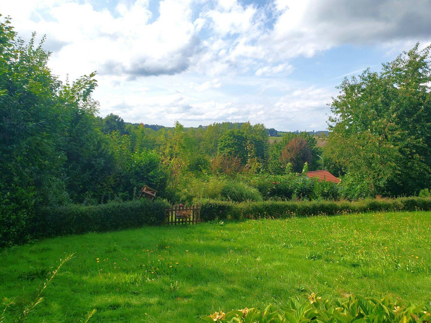MEHRGENERATIONEN in ruhiger Siedlungslage – 3 Wohneinheiten, 94086 Bad Griesbach i. Rottal