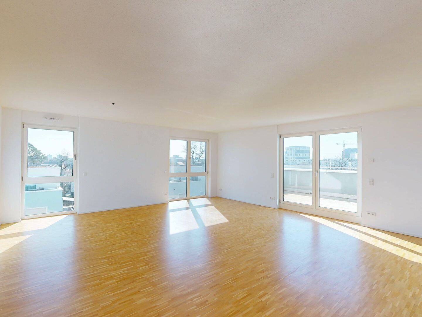 Familienglück auf 132 Quadratmetern: 4-Zimmer-Penthousewohnung, 68309 Mannheim (Käfertal Vogelstang)