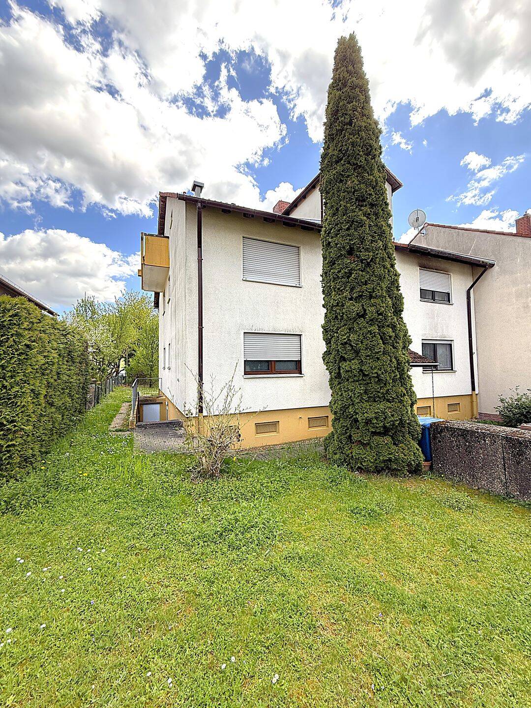 Attraktive Wohnung mit saniertem Badezimmer in beliebter Lage von Bad Rappenau, 74906 Bad Rappenau