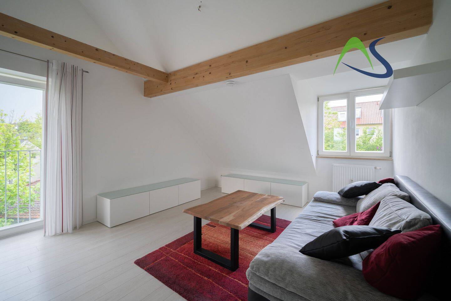 Möbliert & modern – Helle 2-Zimmer-Wohnung in Universitätsnähe, 93051 Regensburg (Galgenberg Großprüfening-Dechbetten-Königswiesen Kumpfmühl-Ziegetsdorf-Neuprüll)