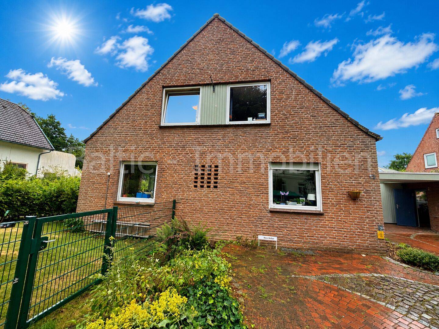 Einfamilienhaus in zentraler Lage auf großem Grundstück!, 23769 Fehmarn
