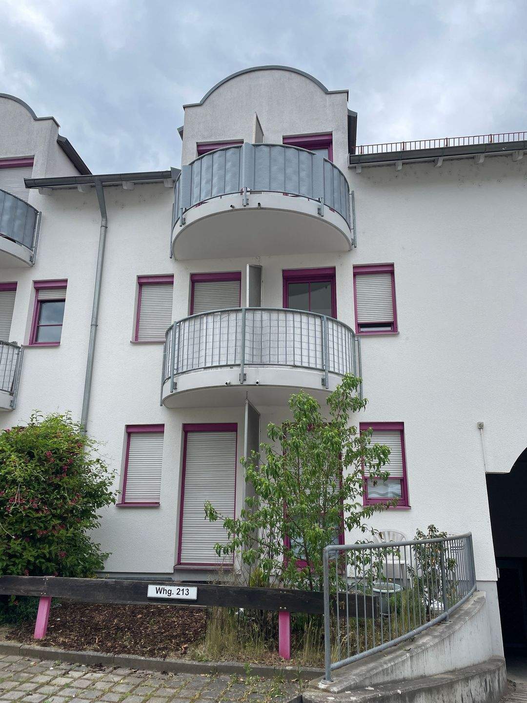 Putziges Appartement mit Balkon, Uni- und Innenstadtnah – Erbpacht –, 93053 Regensburg (Galgenberg Kasernenviertel Kumpfmühl-Ziegetsdorf-Neuprüll Oberisling-Graß)
