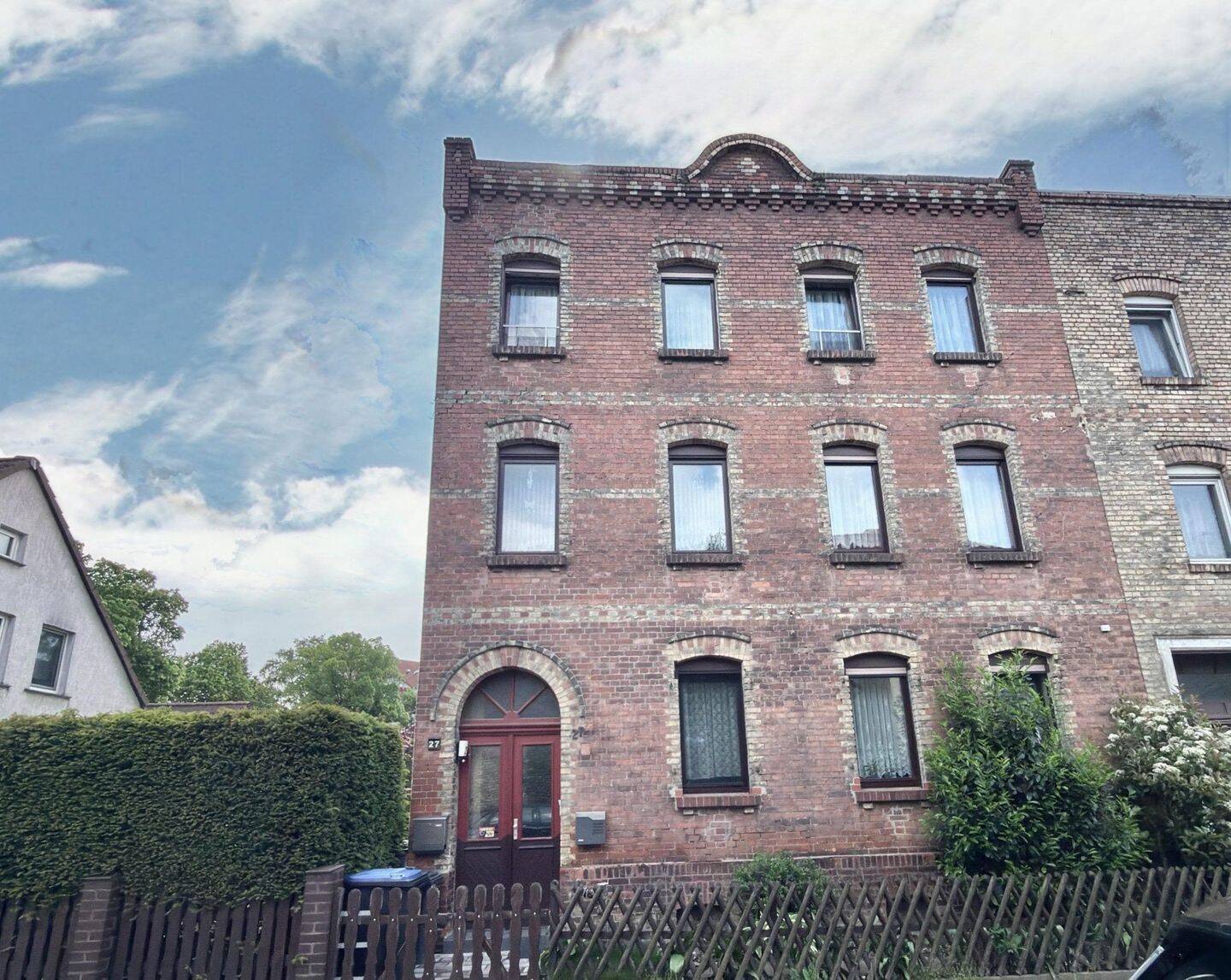 Ein Haus, viele Lebenskonzepte, 6132 Halle (Saale) (Ammendorf-Beesen Planena Radewell-Osendorf Silberhöhe)