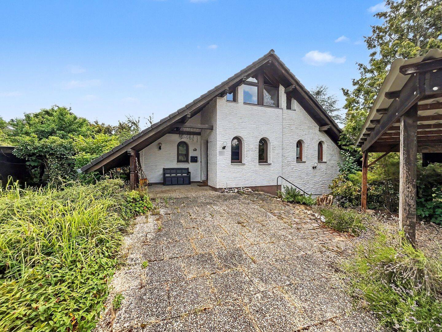 Natur genießen, Zuhause ankommen – Einfamilienhaus mit weitläufigem Gartengrundstück in Gemünden, 55490 Gehlweiler