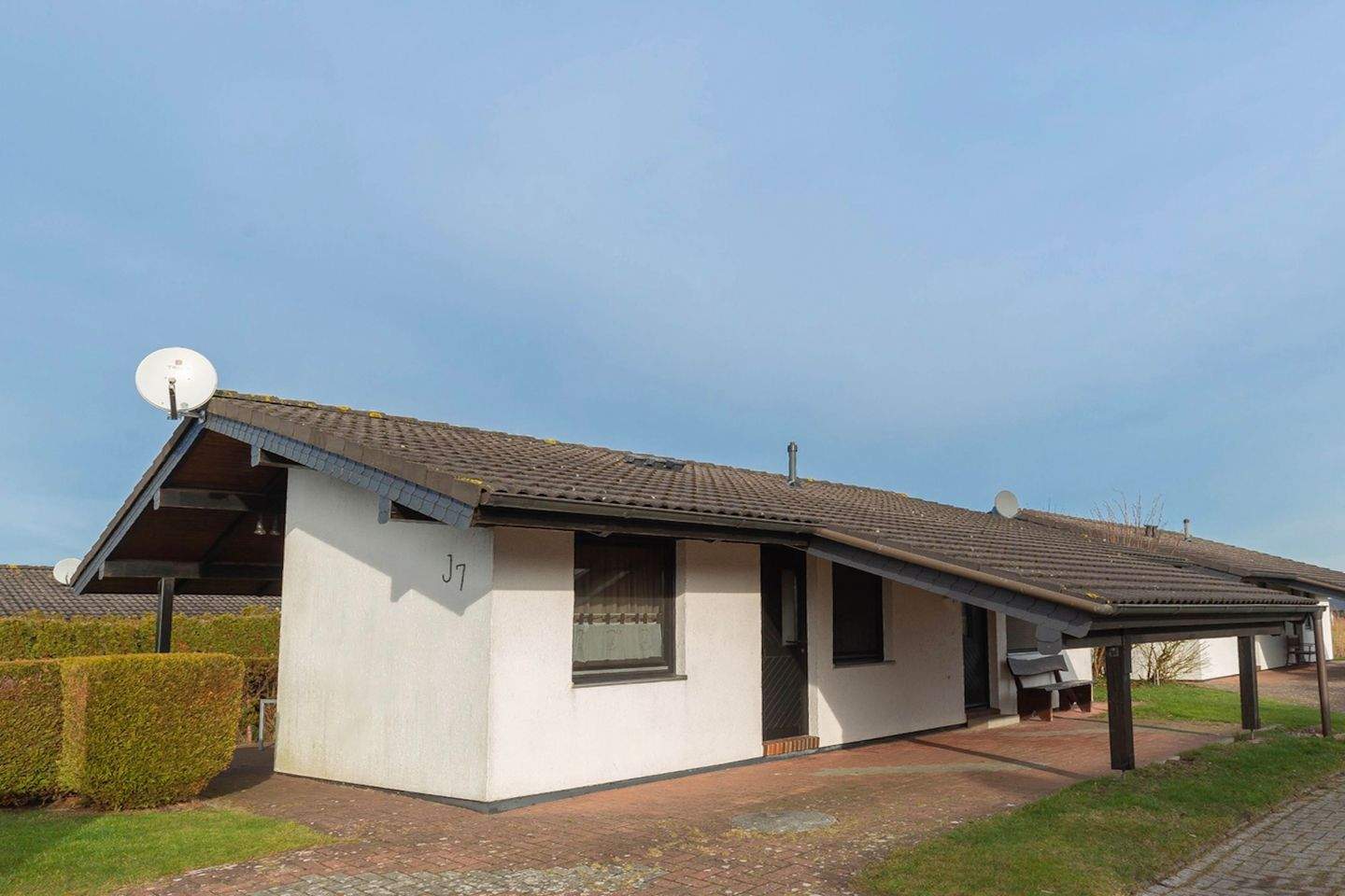 Ihr Ruhepol am Meer – charmantes Ferienhaus mit sichtgeschütztem Garten & Carport!, 26969 Butjadingen