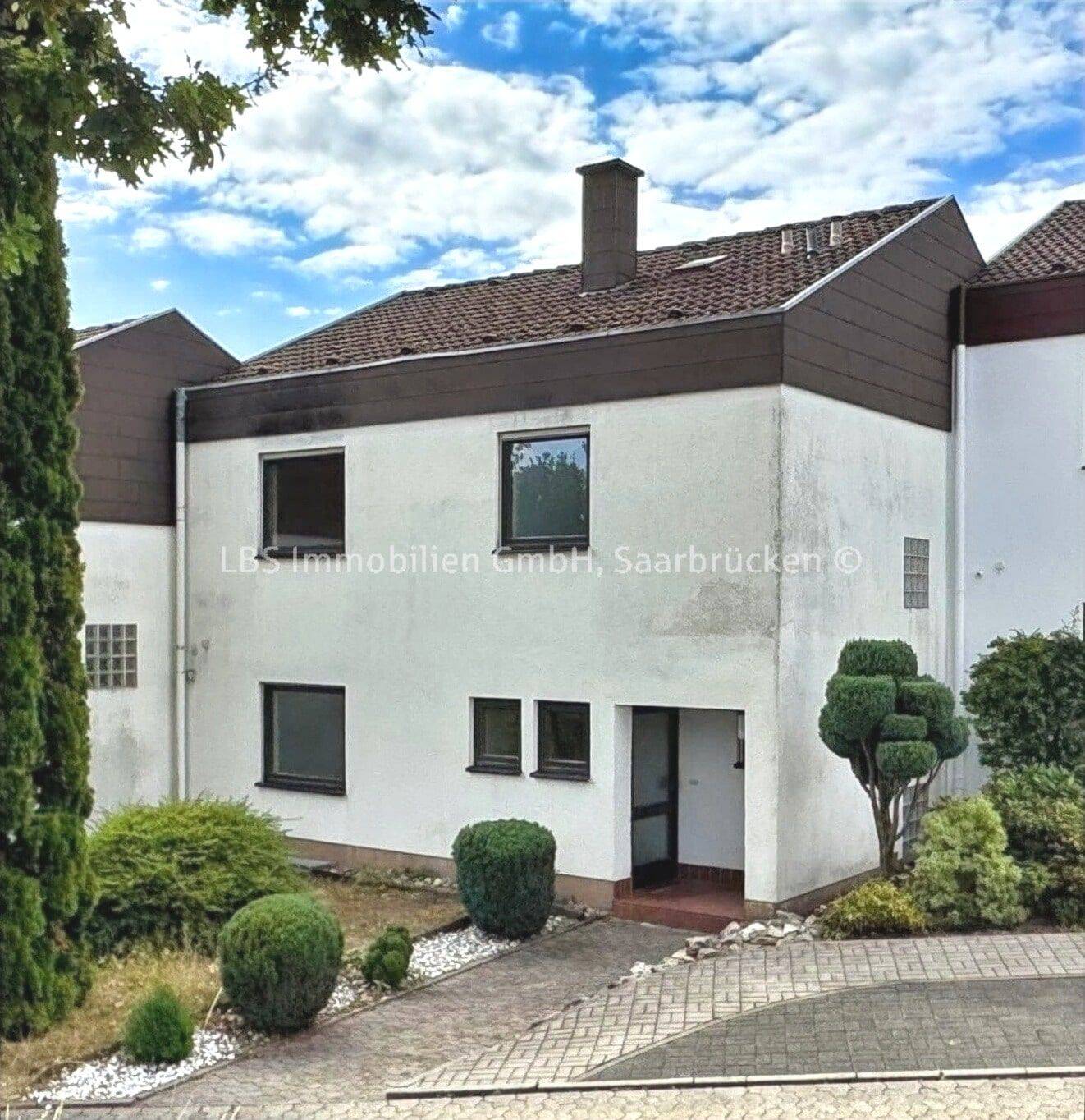 Reihenmittelhaus mit tollem Weitblick und viel Platz für die ganze Familie, 66822 Lebach