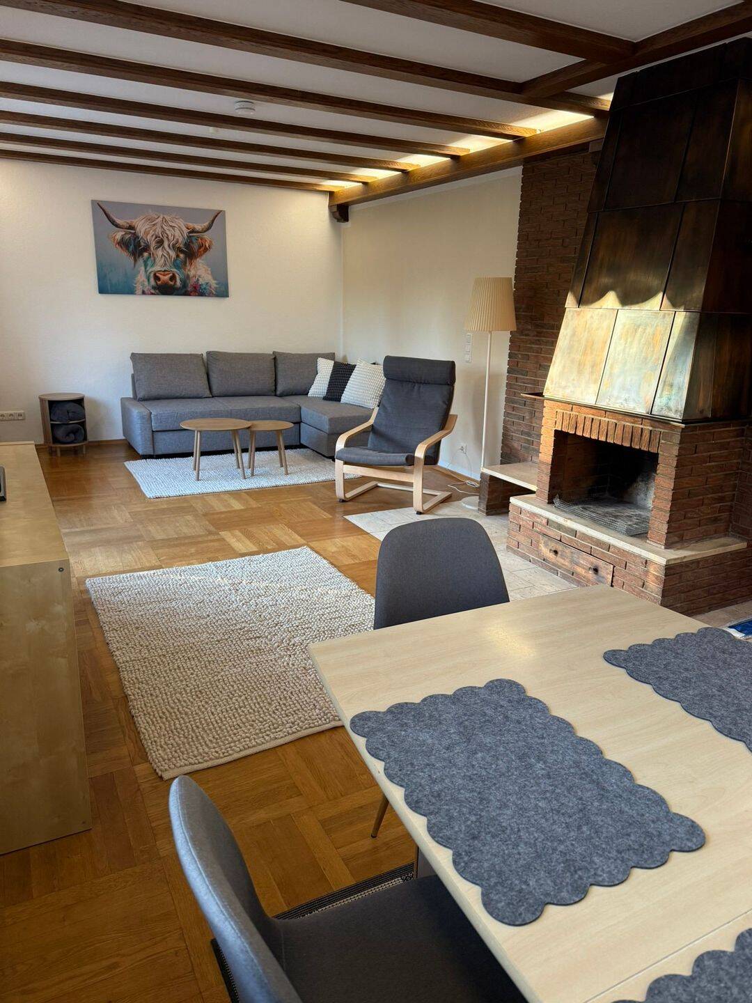 Möblierte 2 Zi Whg +Kü/Bad/Balkon kompl. eingerichtet mit Top Anbindungen, 63450 Hanau