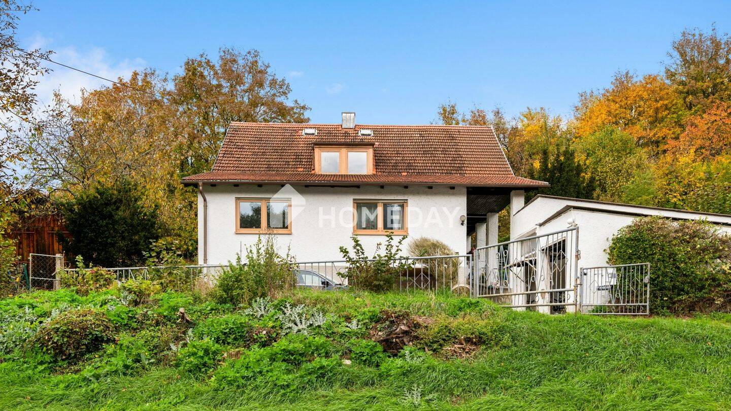 Ein Haus mit Zukunft – solides ZFH in idyllischer Hanglage bei Regensburg, 93152 Nittendorf