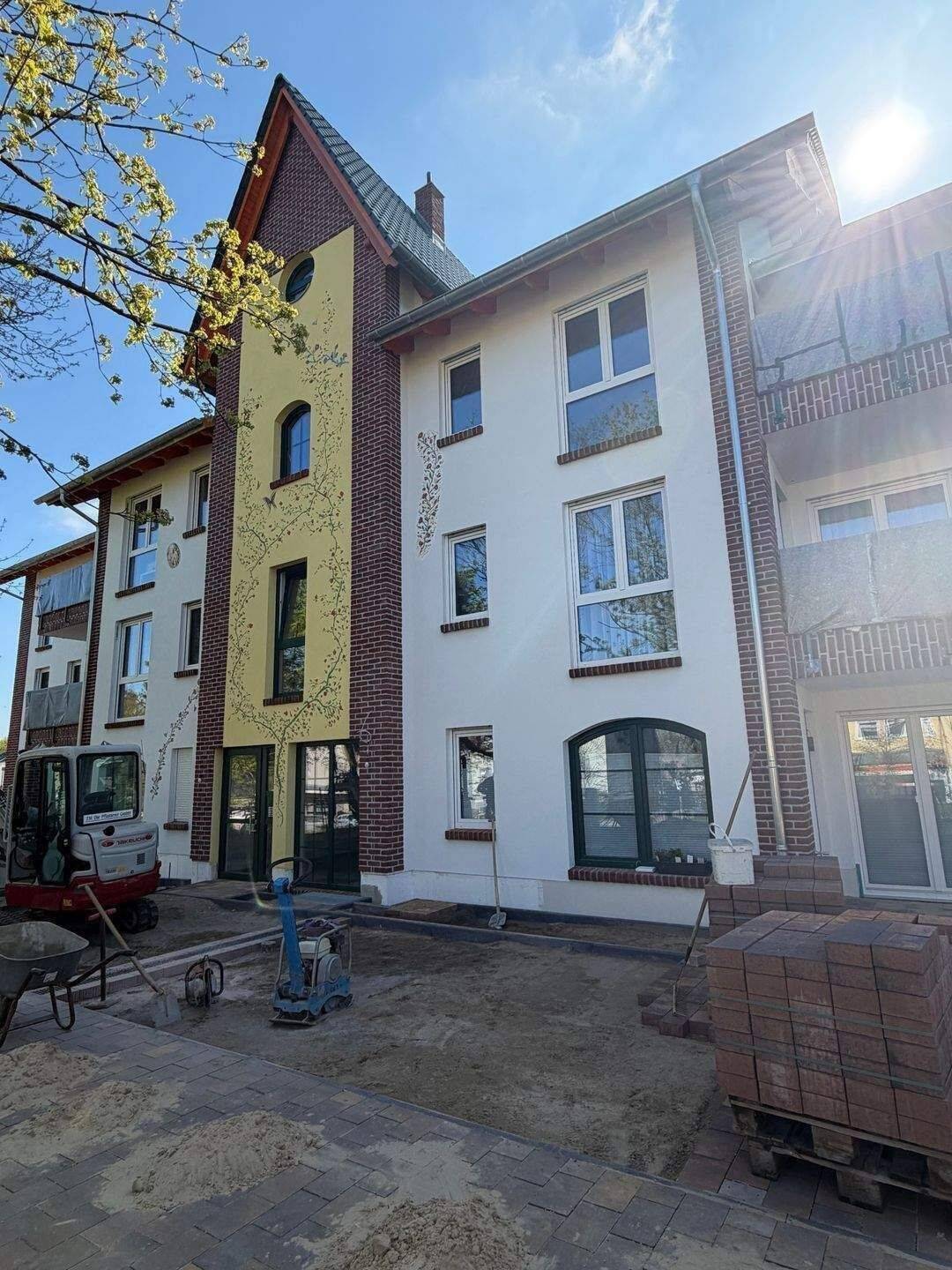 altersgerechte 2-Zimmer-Wohnung mit Fahrstuhl und Balkon nahe Annatal, 15344 Strausberg