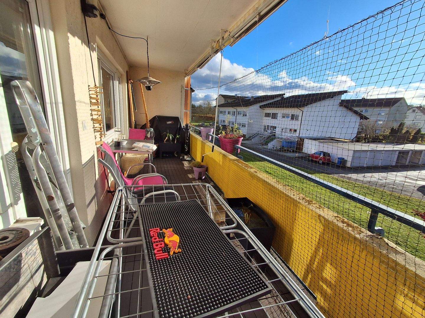 Großzügige 4-Zimmer-Wohnung mit Balkon, Büro und Einzelgarage, 79807 Lottstetten