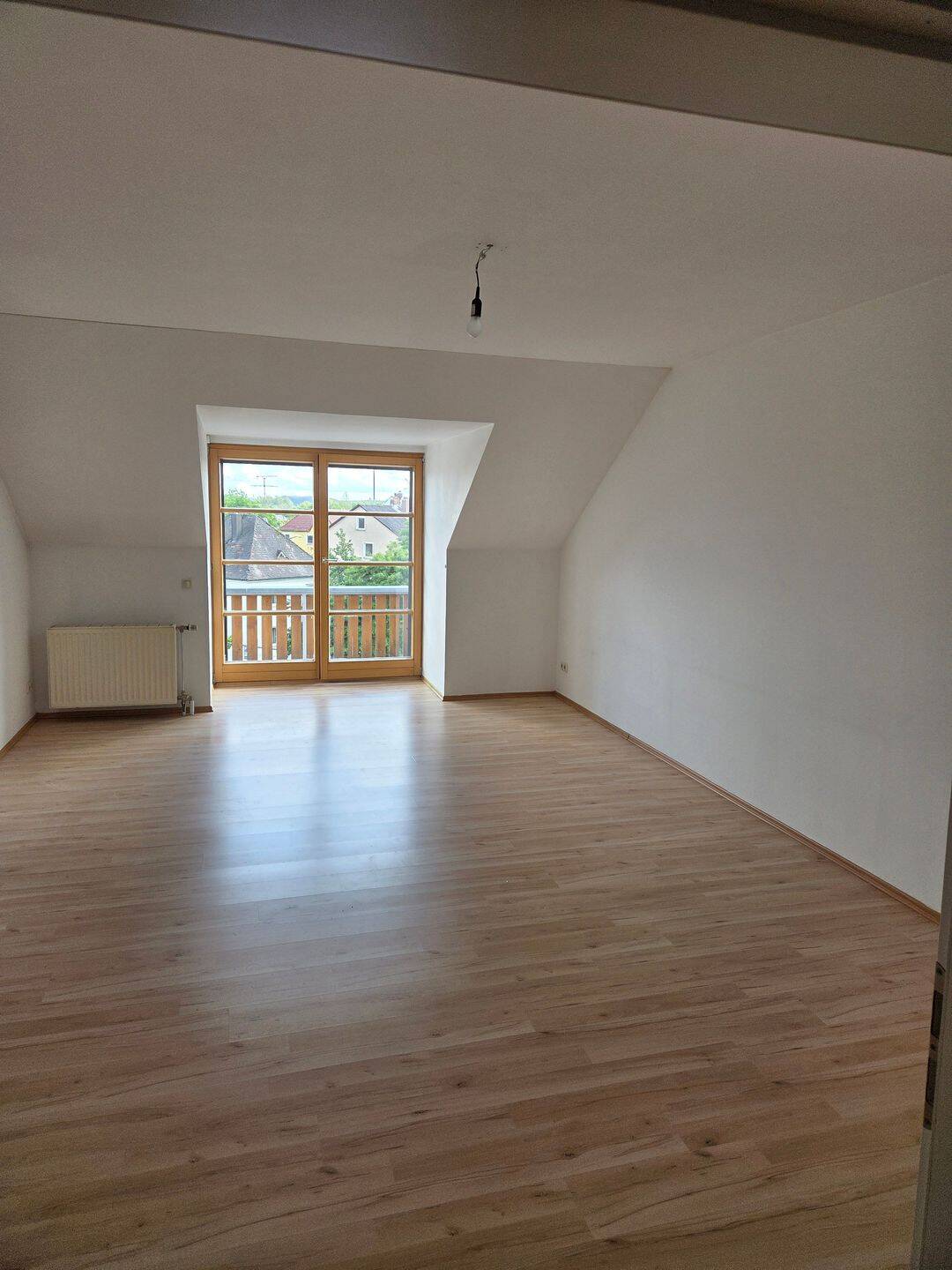 Attraktive 3-Zimmer-Wohnung im Zentrum von Schwandorf, 92421 Schwandorf