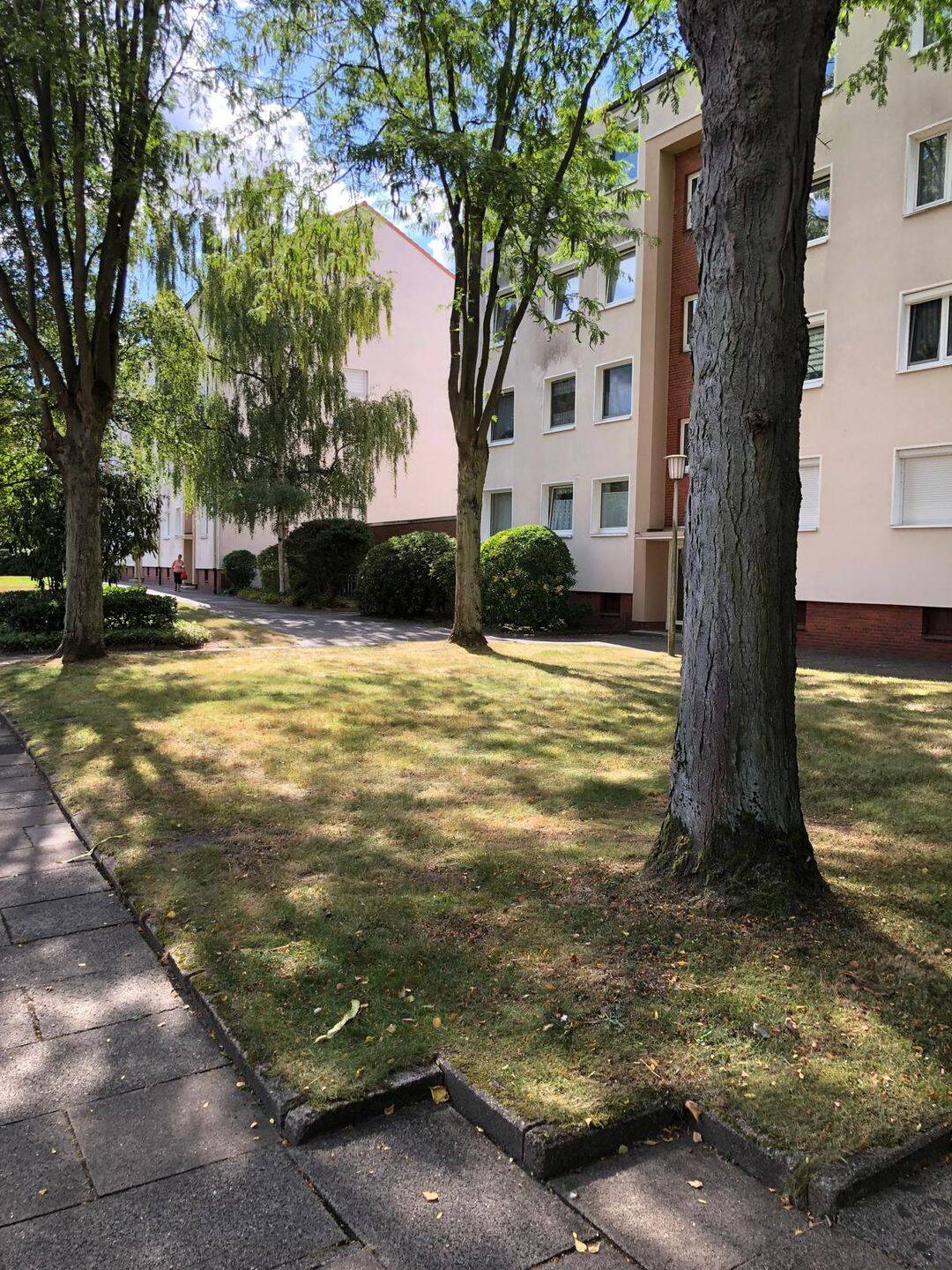 Schöne Wohnung im gepflegten Haus in ruhiger Wohnlage, 28237 Bremen
