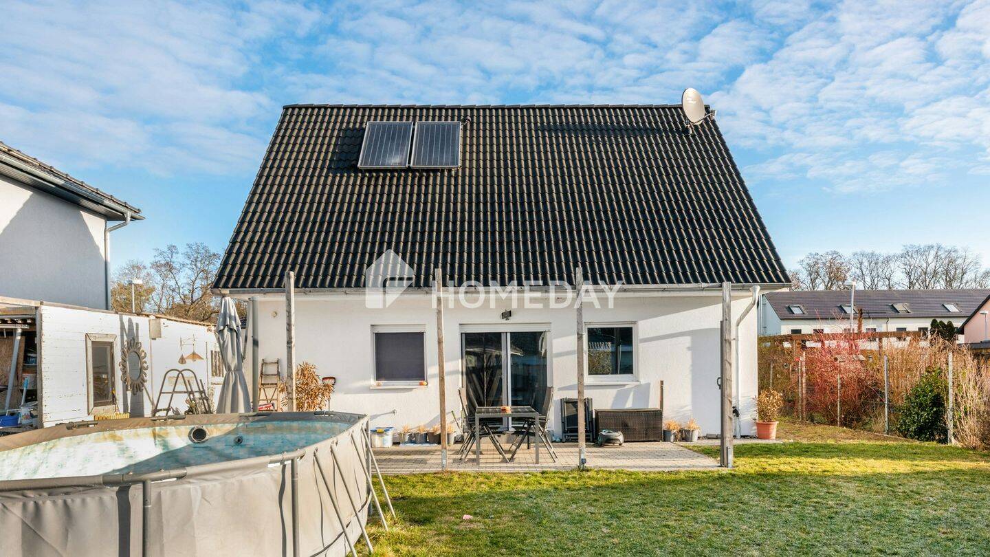 Modernes Familienglück in ruhiger, wassernaher Lage mit Garten und Südwest-Terrasse, 14772 Brandenburg an der Havel (Altstadt Görden Hohenstücken Nord)