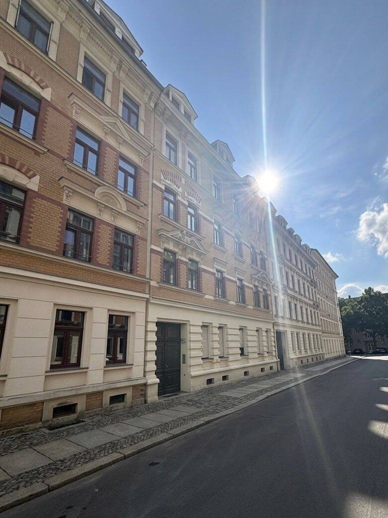 2-Raumwohnung mit Balkon in Leipzig-Sellerhausen, 4318 Leipzig (Anger-Crottendorf Sellerhausen-Stünz)