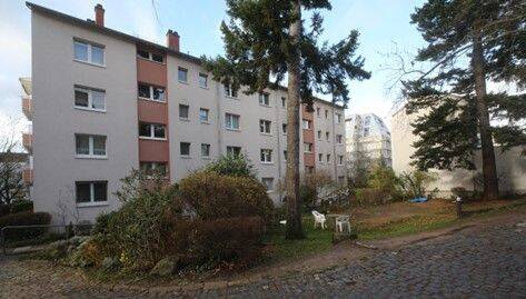 3-Zimmer-Wohnung mit Tageslichtbad ab September bezugsfrei, 64285 Darmstadt (Darmstadt)