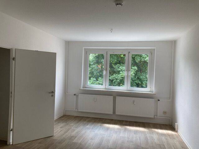 Perfekte Familienwohnung mit viel Platz, 99867 Gotha