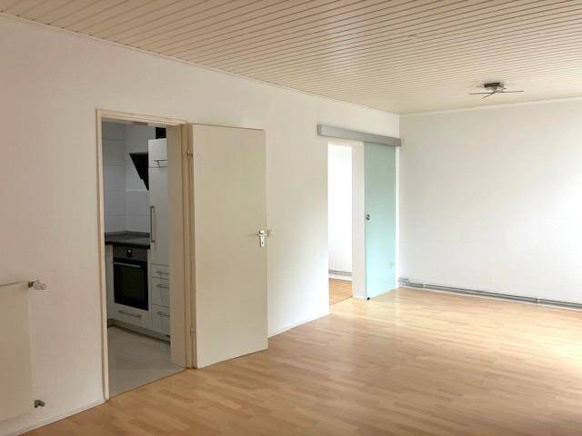 Singles aufgepasst – 1,5 Zimmer-Wohnung im Komponistenviertel, 65193 Wiesbaden (Sonnenberg Wiesbaden)