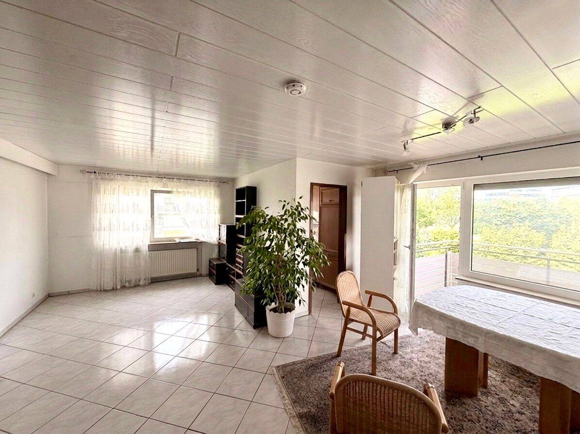Helle 2-Zimmer-Wohnung mit Fernsehturmblick & Top-Lage, 70563 Stuttgart (Vaihingen)