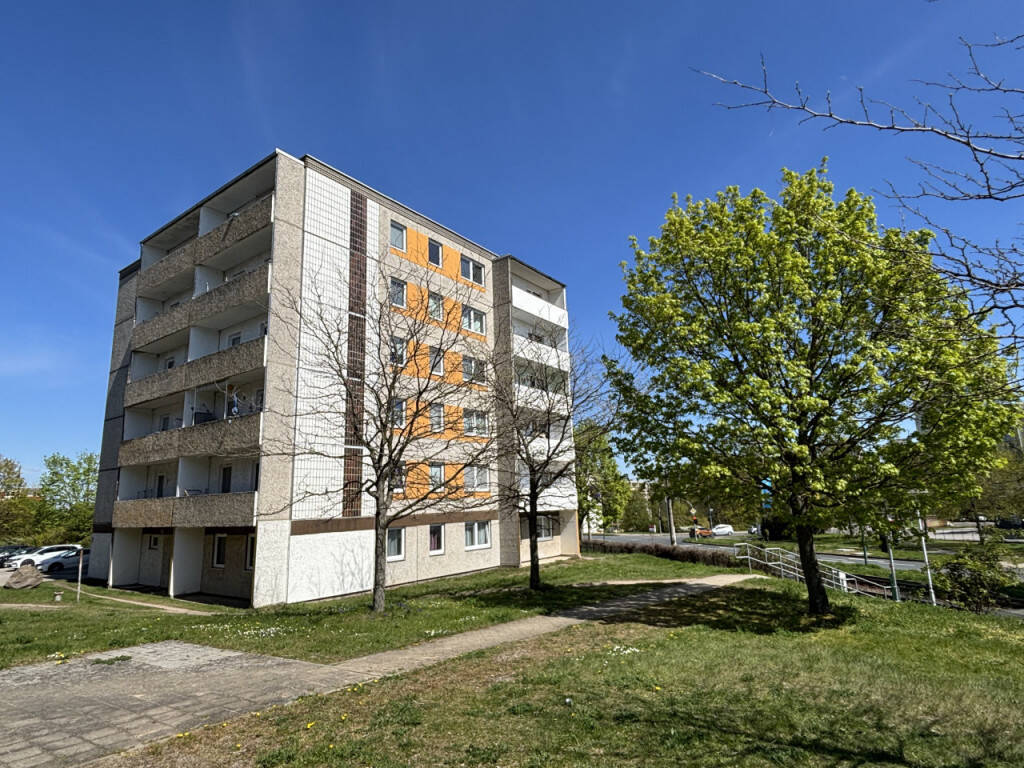 3-Raum-Wohnung mit Loggia – Treppensteigerbonus!, 15232 Frankfurt (Oder) (Frankfurt)