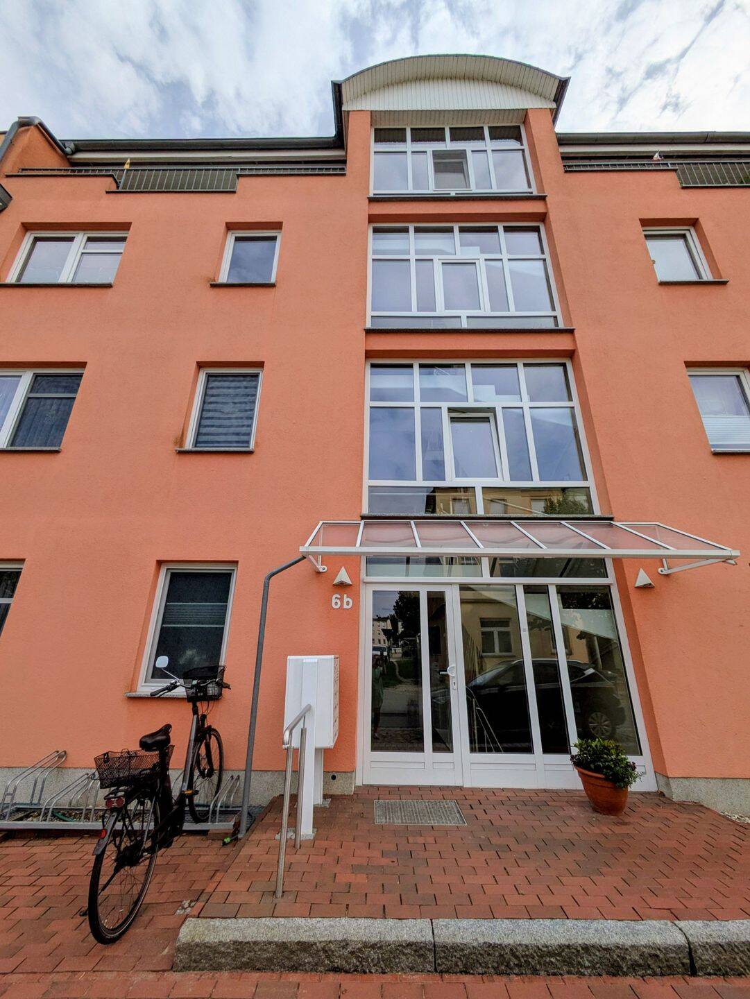 Helle Wohnung mit Balkon im Herzen von Malchow, 17213 Malchow