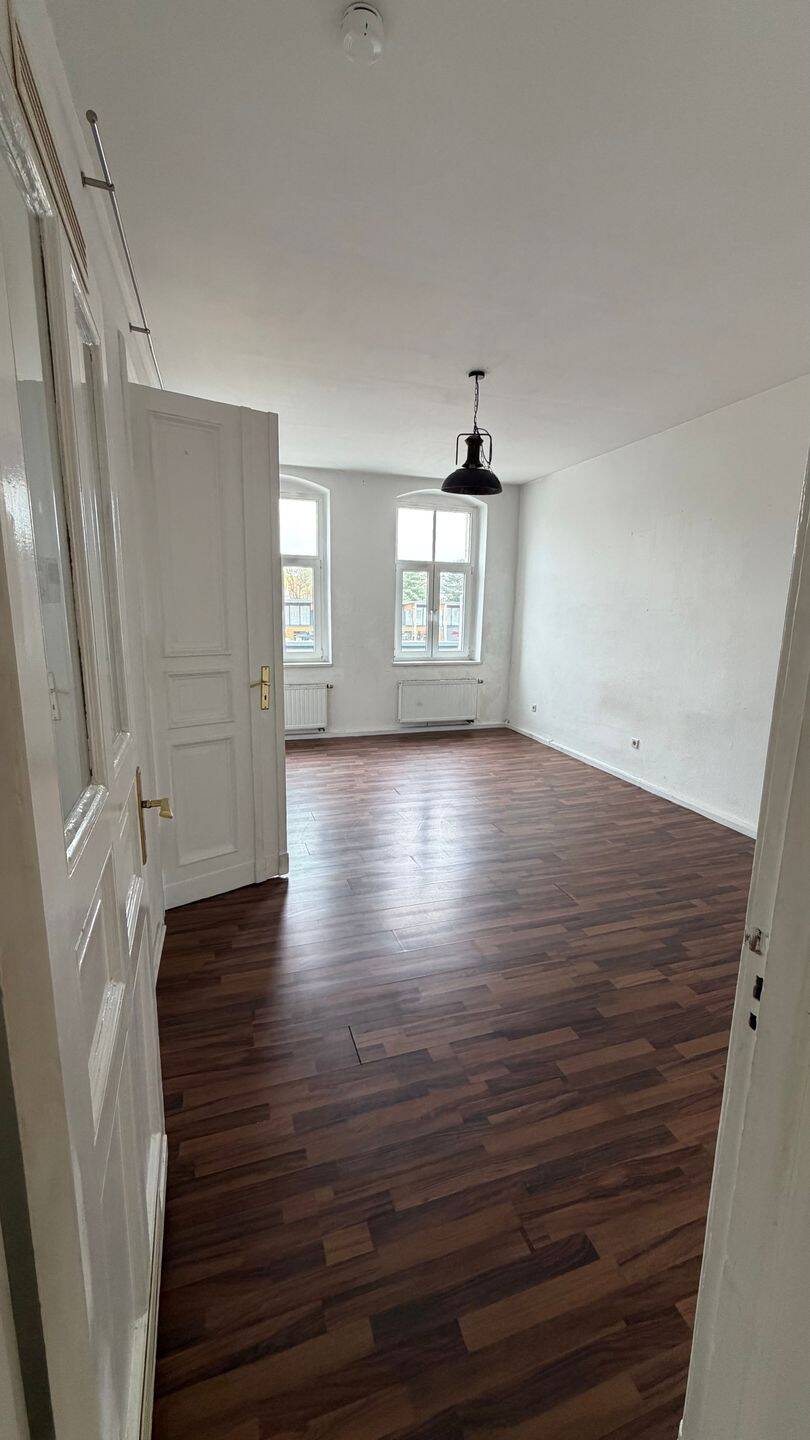 Helle 3-Zimmer-Altbauwohnung direkt an der S-Bahn Mahlsdorf — 84 m², 12623 Berlin (Marzahn-Hellersdorf Kaulsdorf Mahlsdorf)