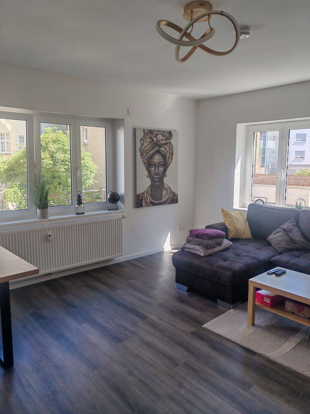 Helle 3-Zimmer-Wohnung mit EBK am Hölderlinplatz, 70193 Stuttgart (Nord West)