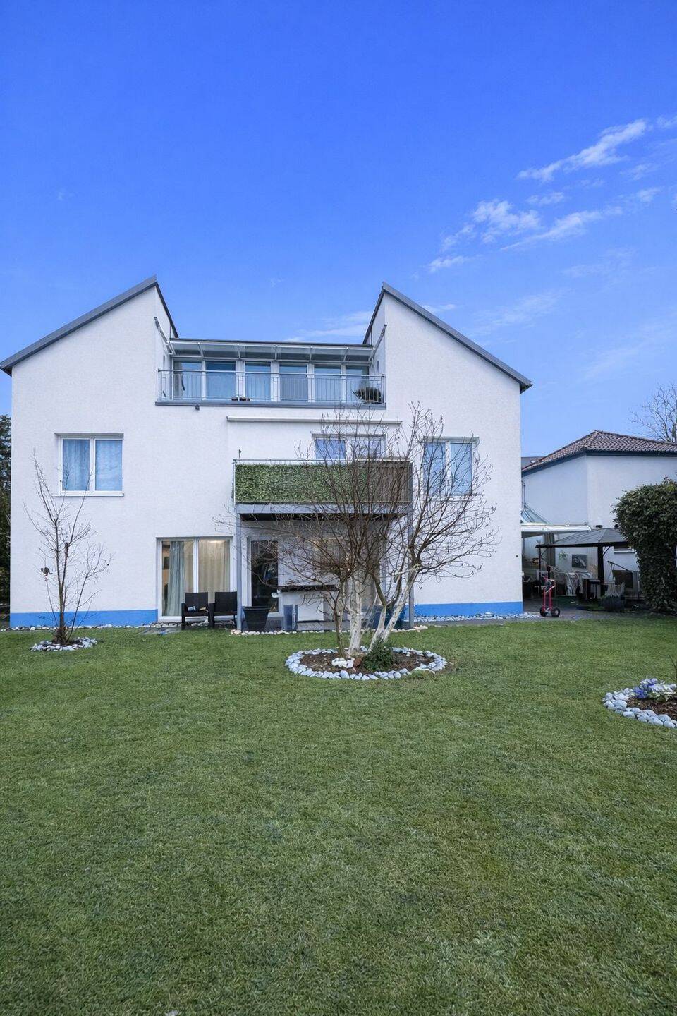 Renditestarkes Mehrfamilienhaus 3+1 Wohneinheiten*Provisionsfrei*, 97084 Würzburg (Heidingsfeld Heuchelhof Rottenbauer)