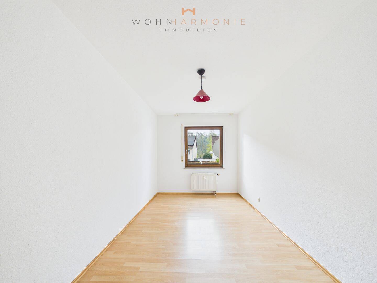 Sofort bezugsfreie 3-Zimmer-Wohnung mit Balkon in Oberriexingen, 71739 Oberriexingen