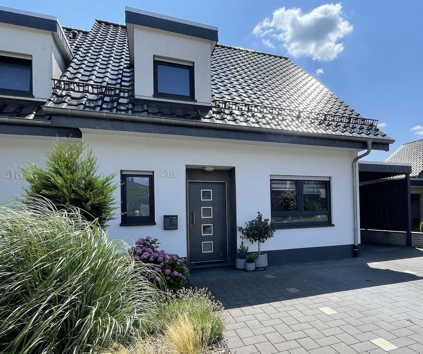 Exklusive Doppelhaushälfte in Delbrück, 33129 Delbrück