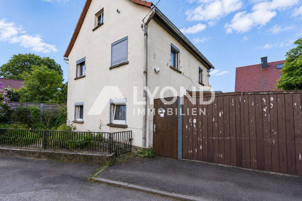 Sanierungsobjekt mit Charakter – Einfamilienhaus für kreative Wohnideen in Nottleben, 99192 Nottleben