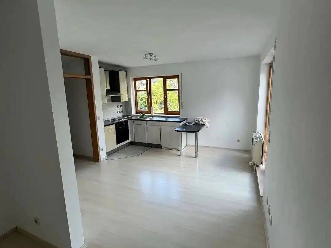 Sonnige 1,5 Zimmer-Wohnung mit Balkon, 90475 Nürnberg