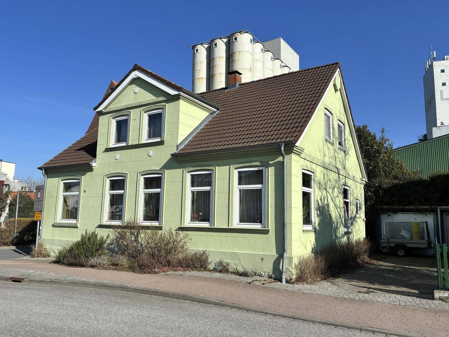 Zwei Einfamilienhäuser in zentraler Hafennähe, 23774 Heiligenhafen