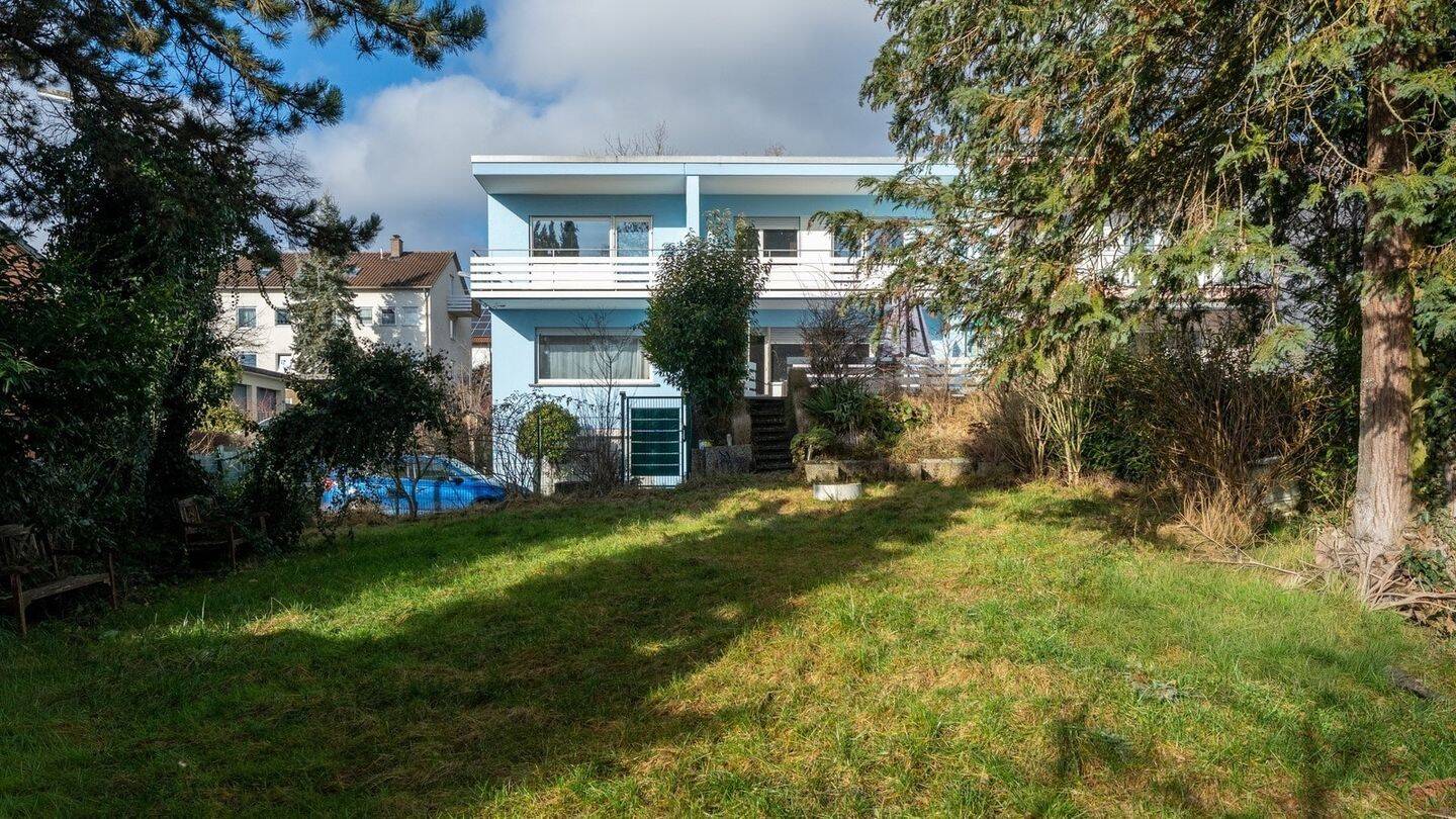 Großes Reiheneckhaus mit schönem Grundstück und Garage – hier ist die große Familie willkommen!, 78467 Konstanz