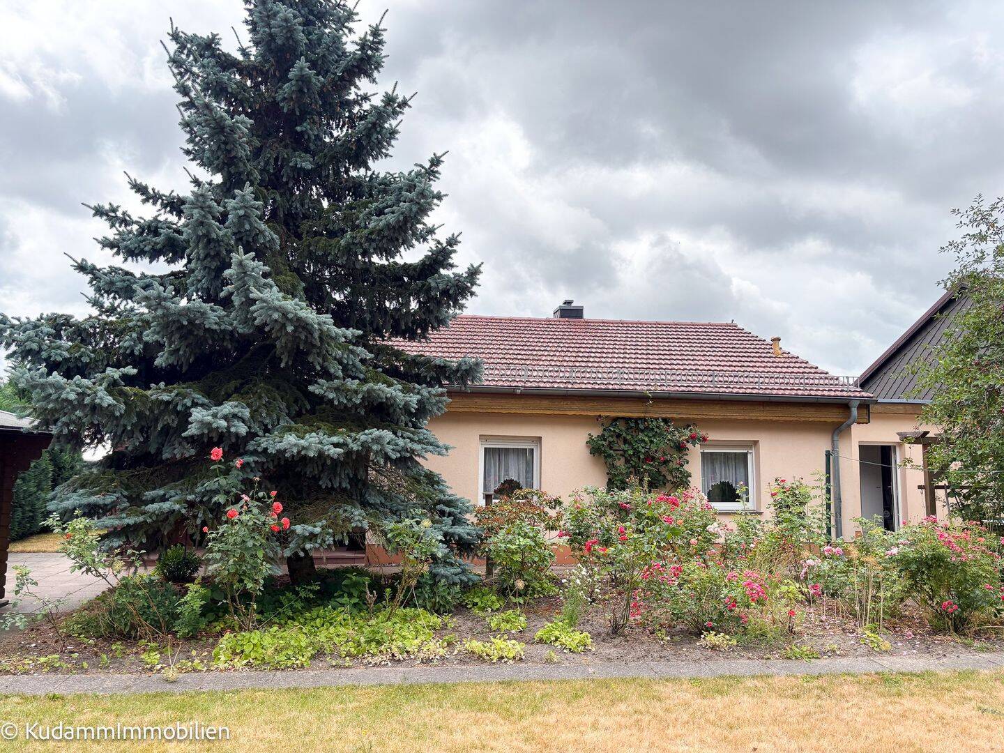 Charmantes Einfamilienhaus mit großem Garten und viel Potenzial, 16909 Wittstock/Dosse