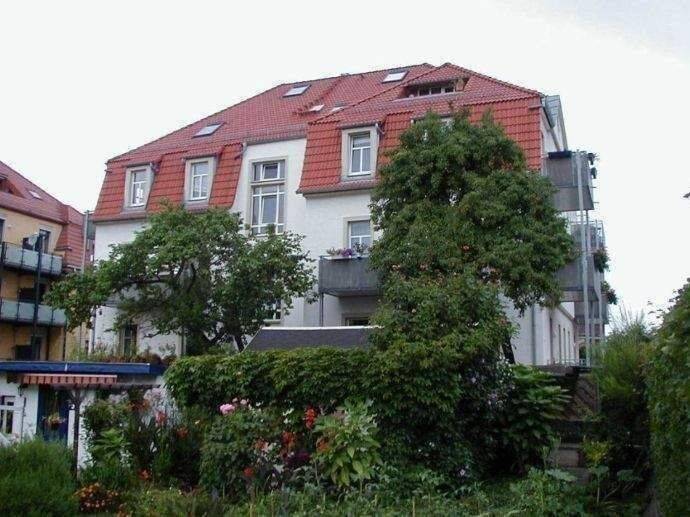 Direkt an den Kleingärten, ruhige 2-RW mit großem sonnigen Balkon in Dresden-Mickten, 1139 Dresden (Kaditz Mickten Pieschen-Süd Trachau)