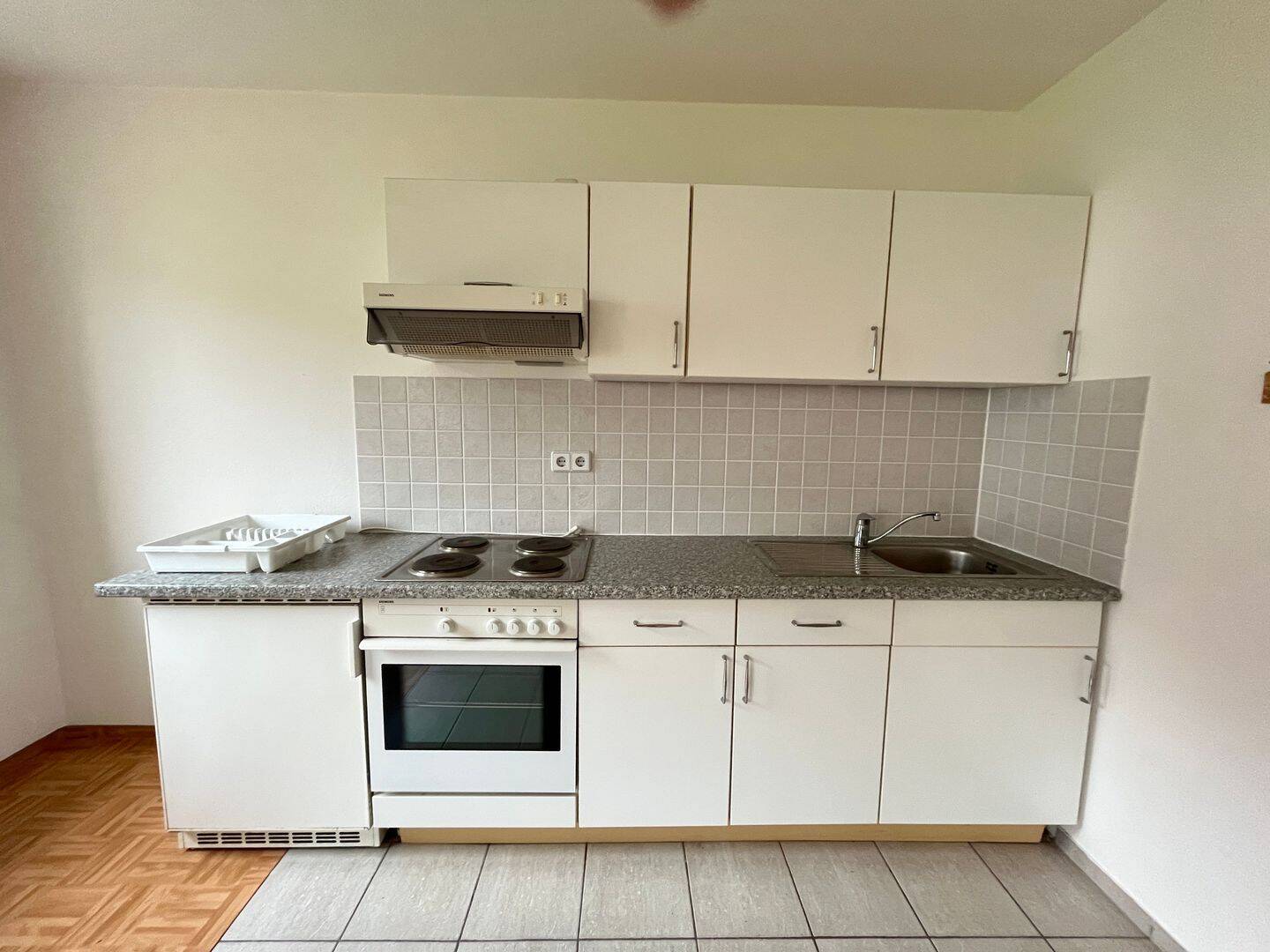 Wohnen mit Komfort: Teilmöblierte Wohnung in Halberstadti, 38820 Halberstadt
